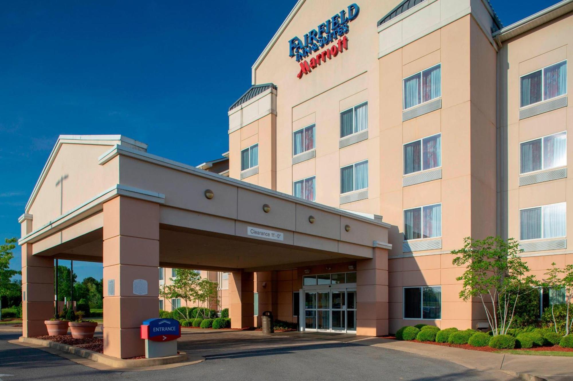 Fairfield Inn And Suites By Marriott Gadsden Exterior photo